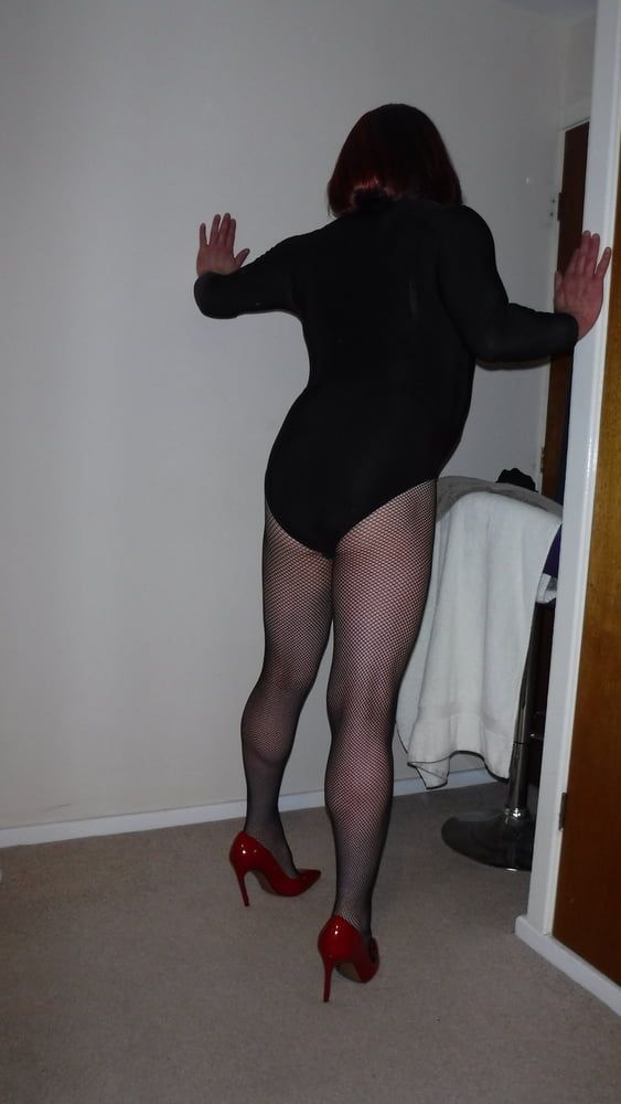 SISSY ROSIE IN FISHNET, RED HEELS AND BODYSUIT #20