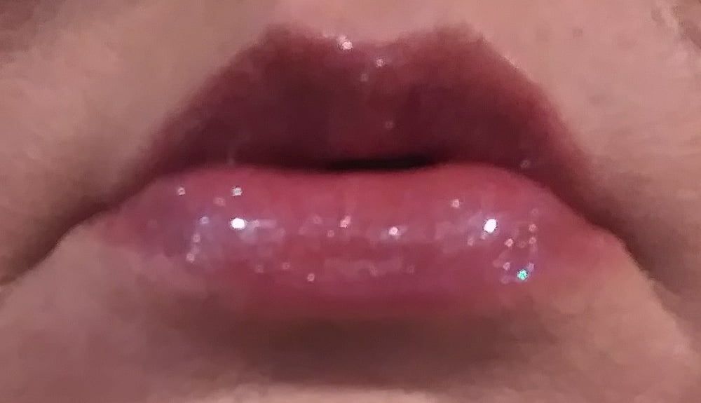 Juicy Lips #17