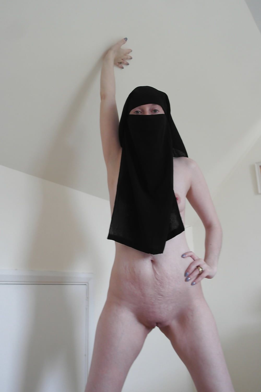 Naked Niqab #22