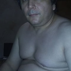 Tenho 47 anos e Sou viciado pra bate punheta