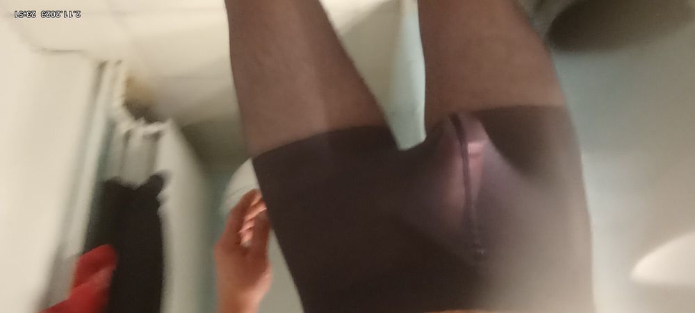 Pantyhose trans