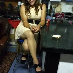 Brunette in Beige
