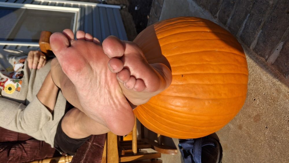 Pumpkin foot-stool #11