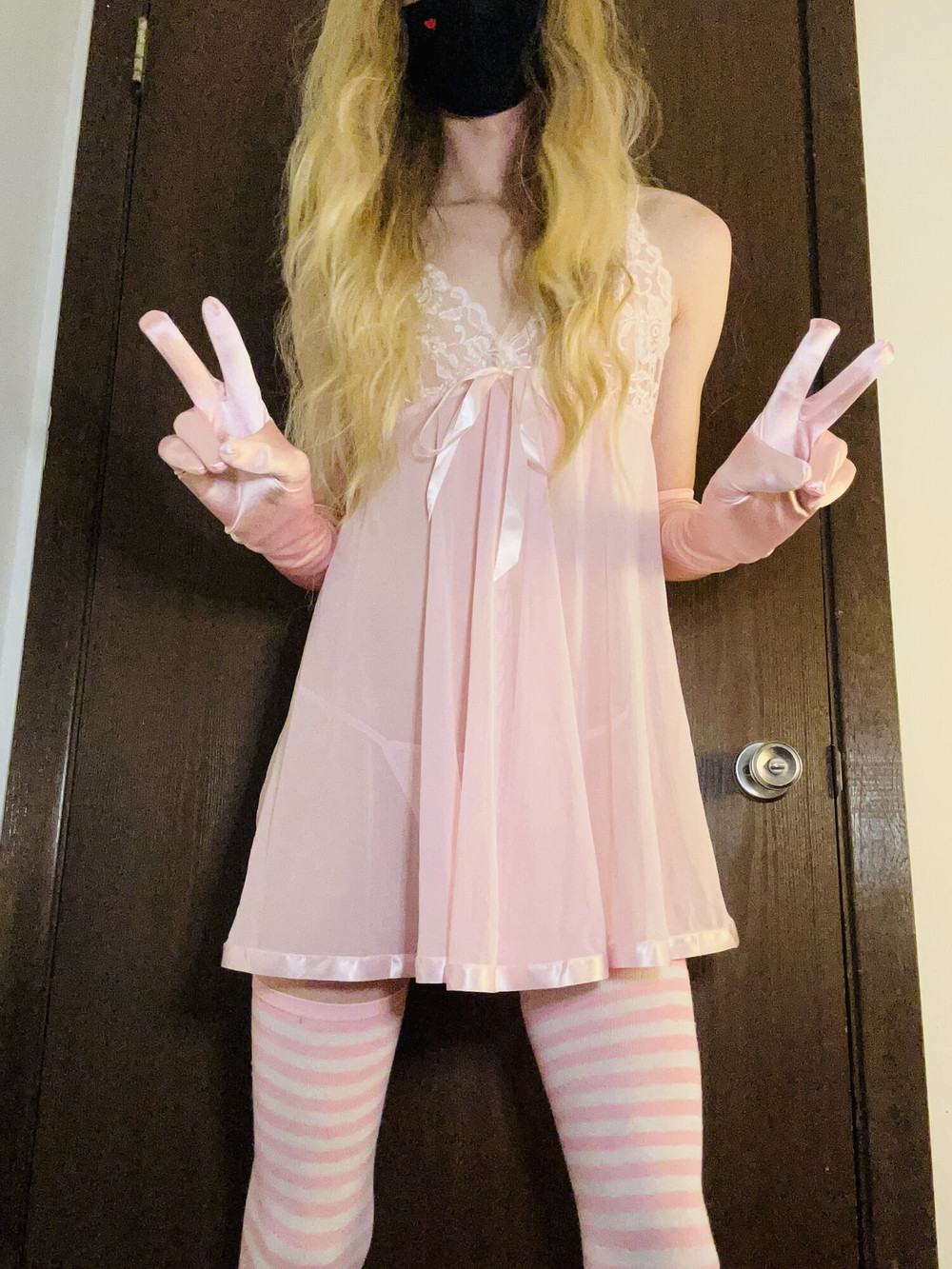 New pretty pink gloves for your pretty pink princess 🥰 #2