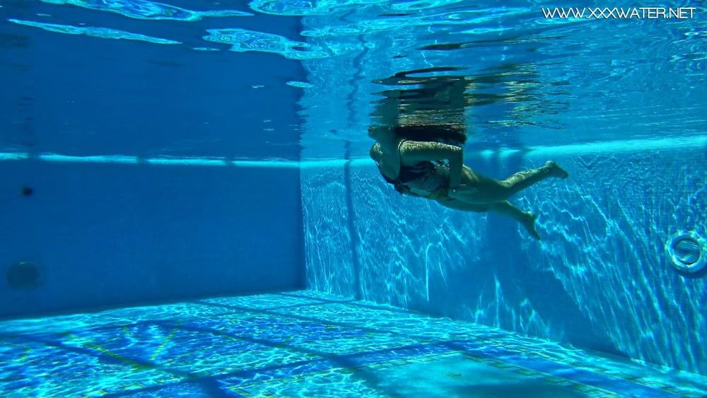  Sheril and Diana Rius Underwater Swimming Pool Erotics #34