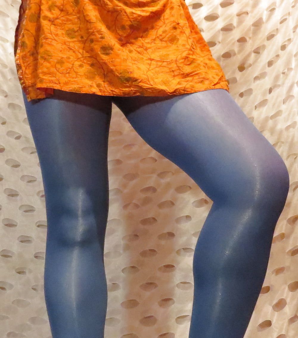 Sissy Boy Lovelaska -  My ass in the new leggings (part 2) #4