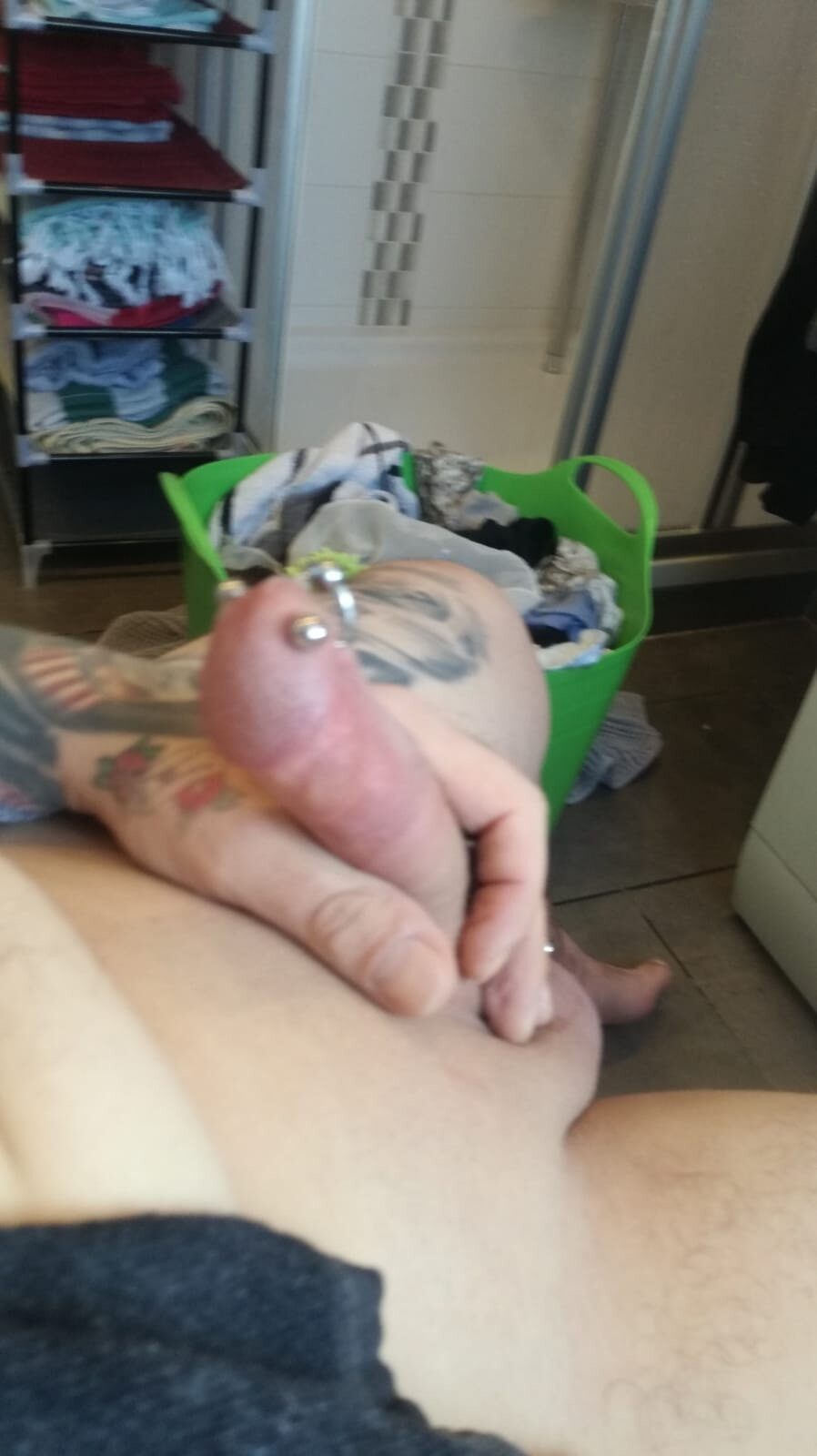 Keksi is dickhorny #4
