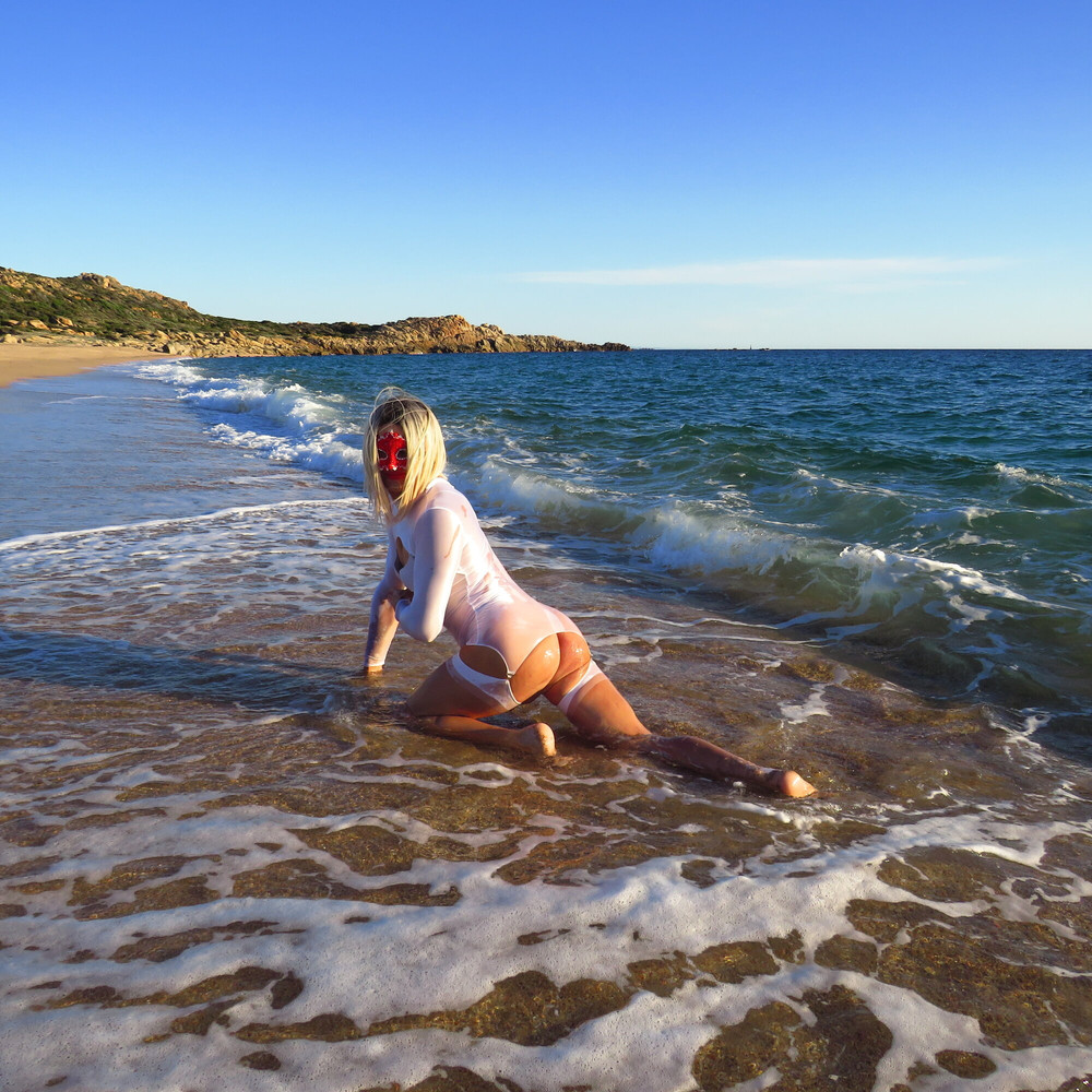 Laura on the beach, erotic photos in sexy lingerie #60