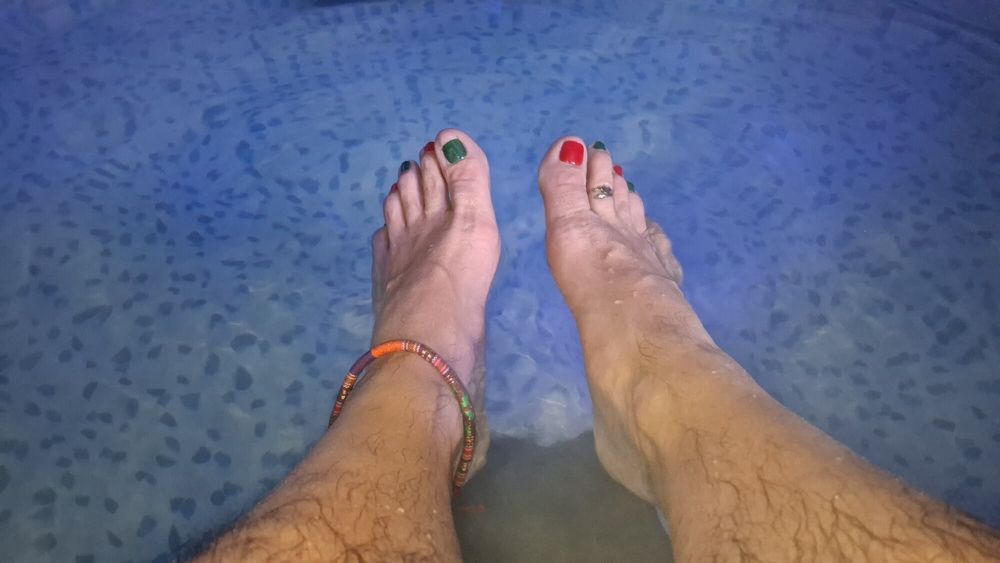 My hot wet steamy feet in the Hot tub #22