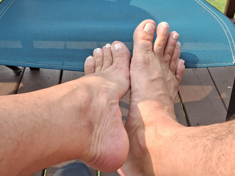 Barefoot with French pedicure #18