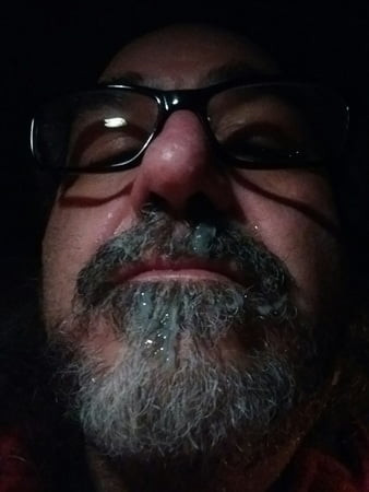 الحب نائب الرئيس على وجهي 