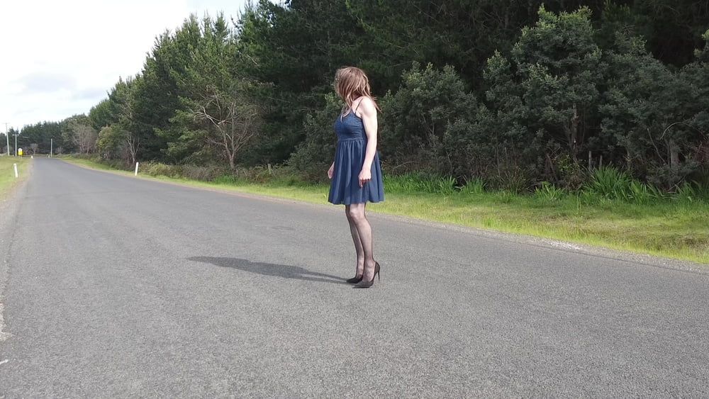 Crossdress road trip-follow the river #27