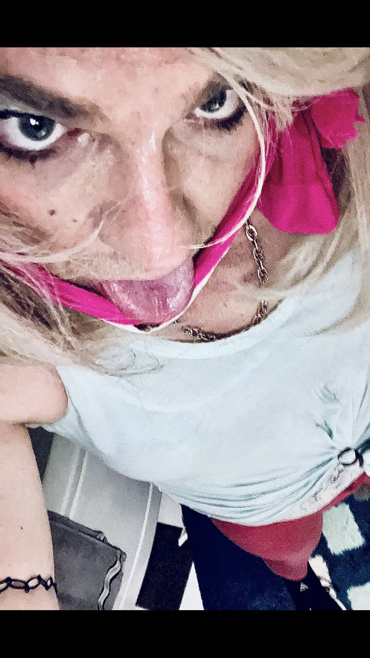 Sara CD Selfies Homemade #13