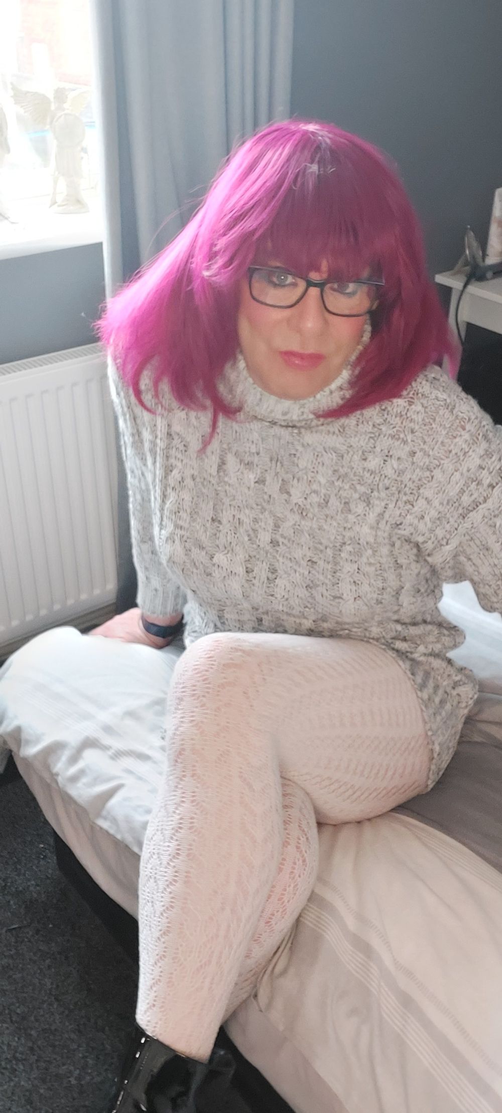 crossdressing juniper beri UK #24