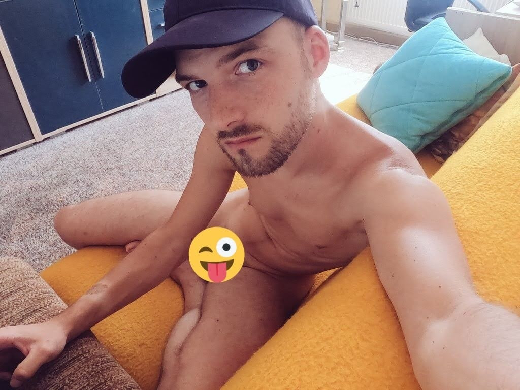 That s me - Hi Boys and Girls