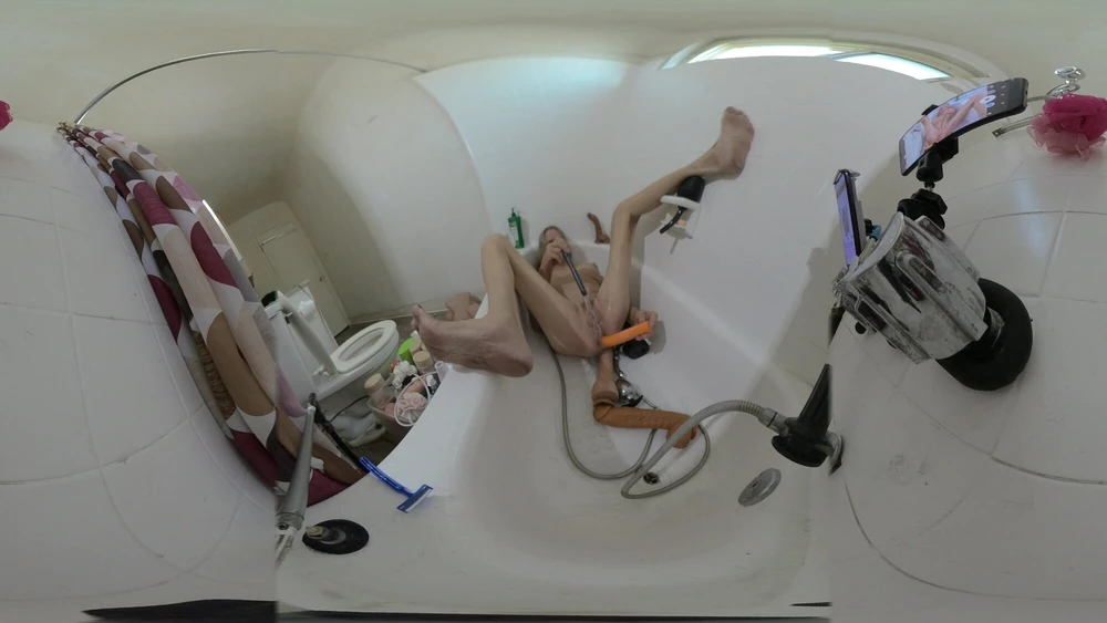 Lizzy Yum VR+SD August 2025 #1