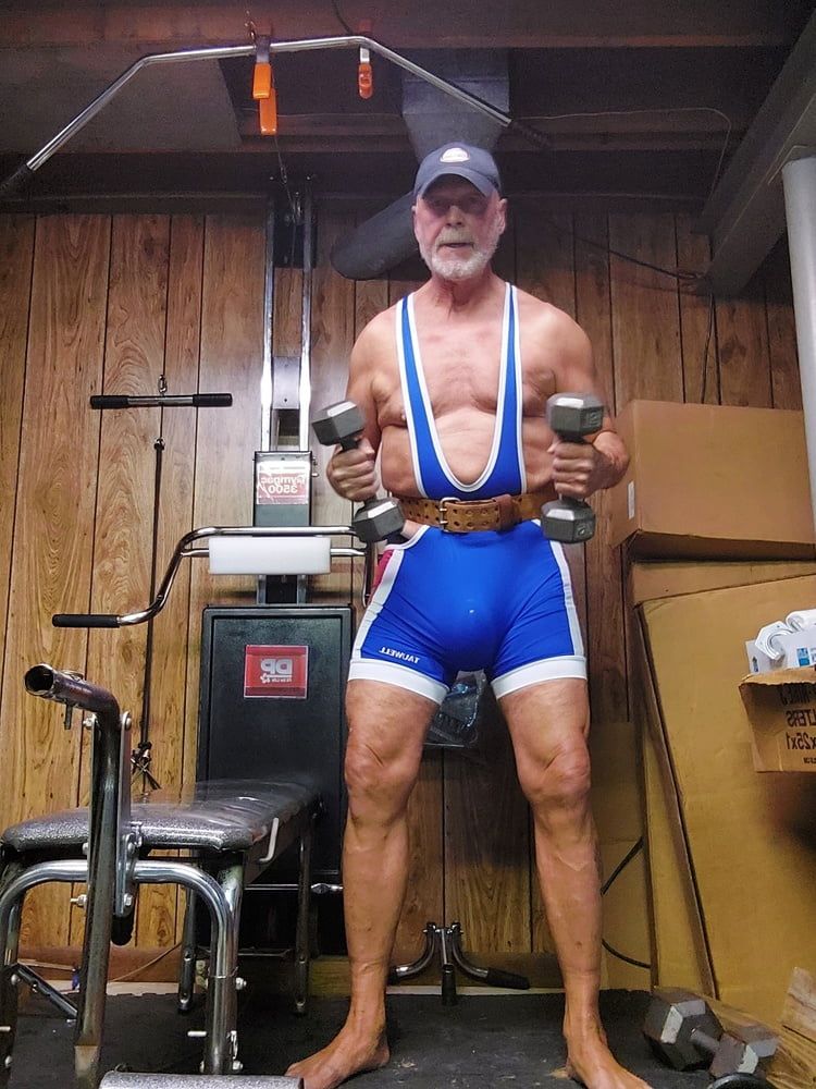 More singlet workout