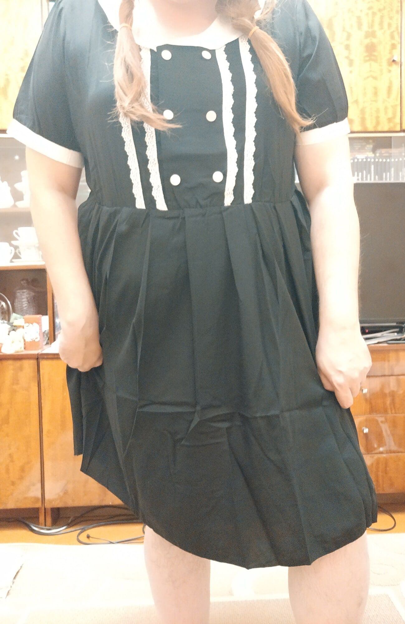sissy Aleksa posing in new black dress #7