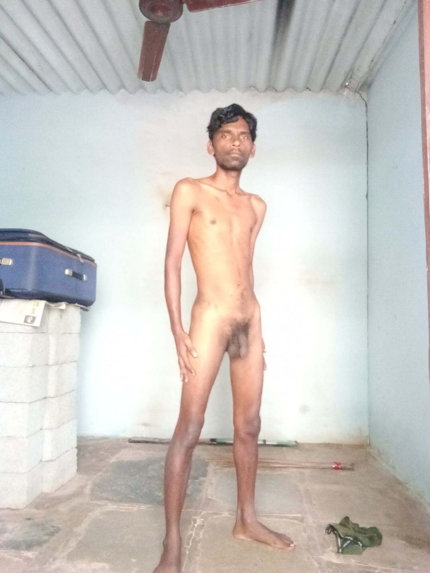 Rajesh Playboy 993 full body photos