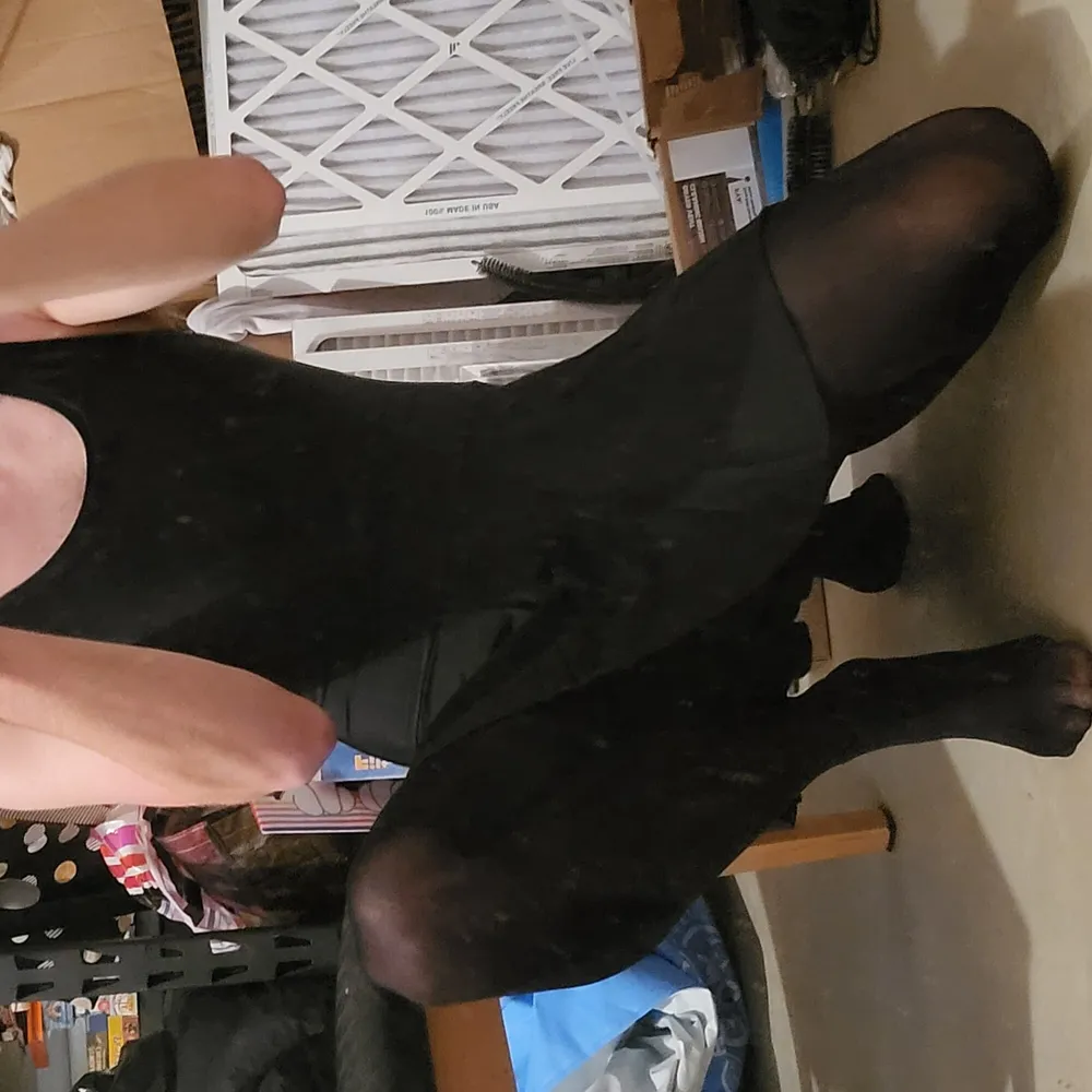 Sooner Gurl&#039;s New Black Leotard and Black Tights #2