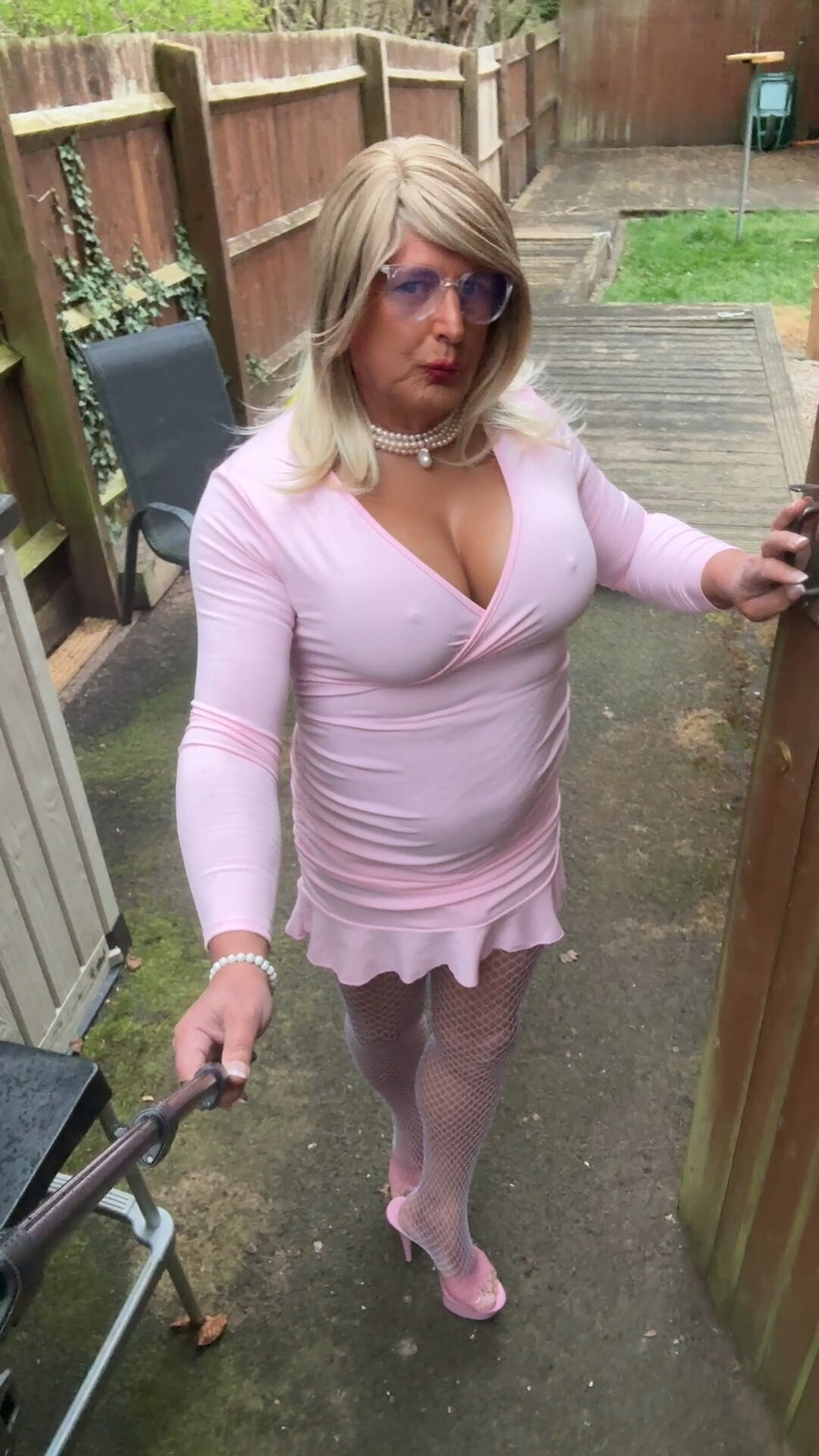 Sexy Crossdresser kellycd2022 in pink dress and fishnets  #15