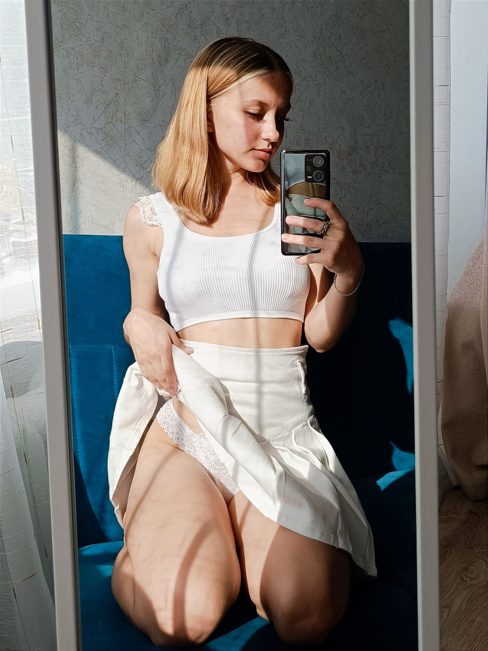 Ellie Dolly Free Photos #58