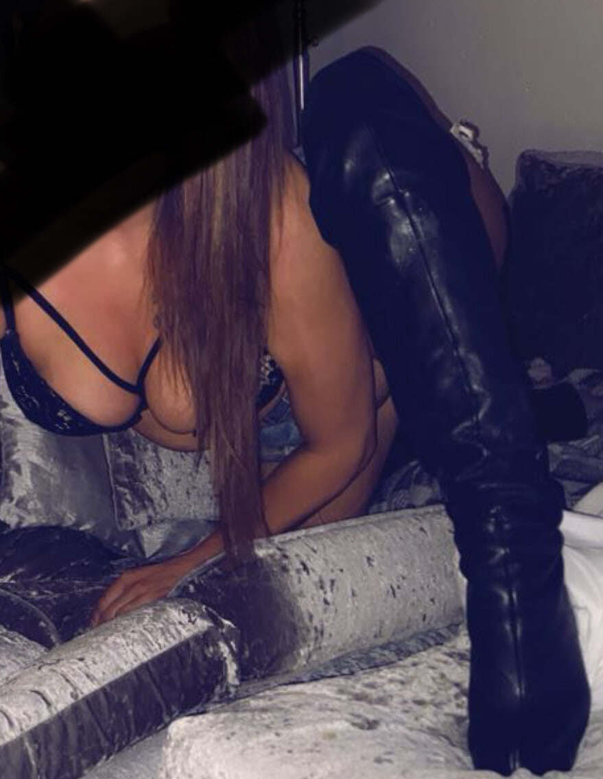 Slutty bitch 