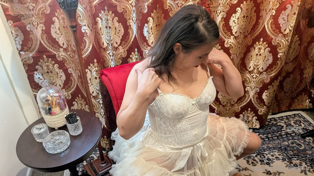 Lily Leigh Free Photos #15