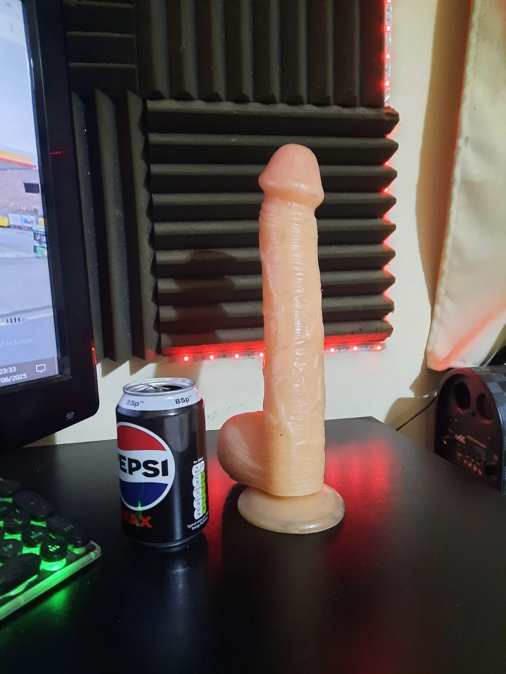 BBW HUGE DILDO #2