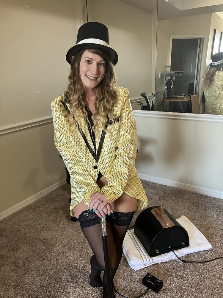 Girls First Sybian - Constance New Years #5
