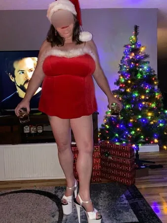 bbw wife sexy holiday         