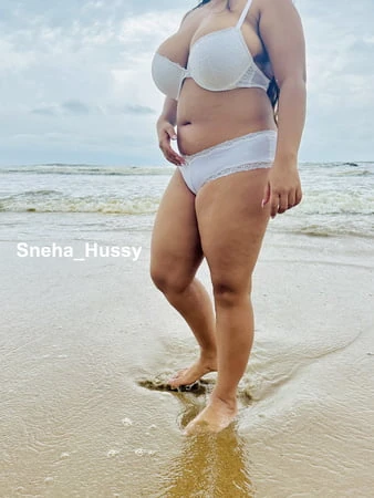 white cheeky bikini         