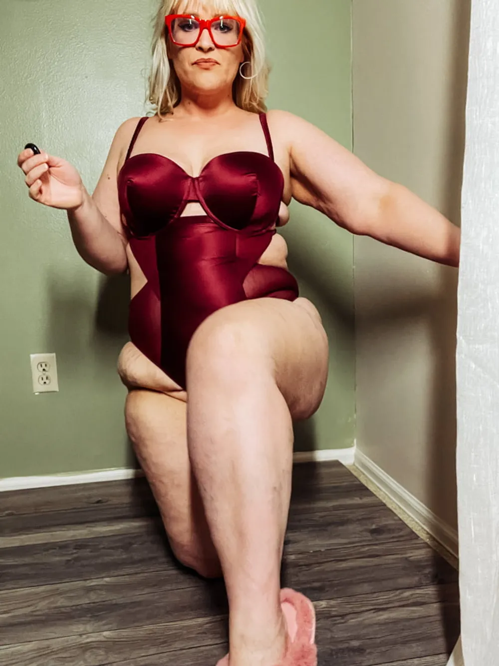 Fuzzy Pink Slippers BBW in Lingerie bends over blowjob  #12