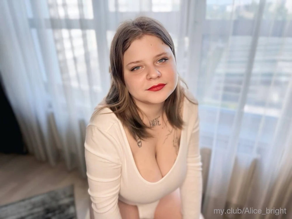 Alice Free Photos #2