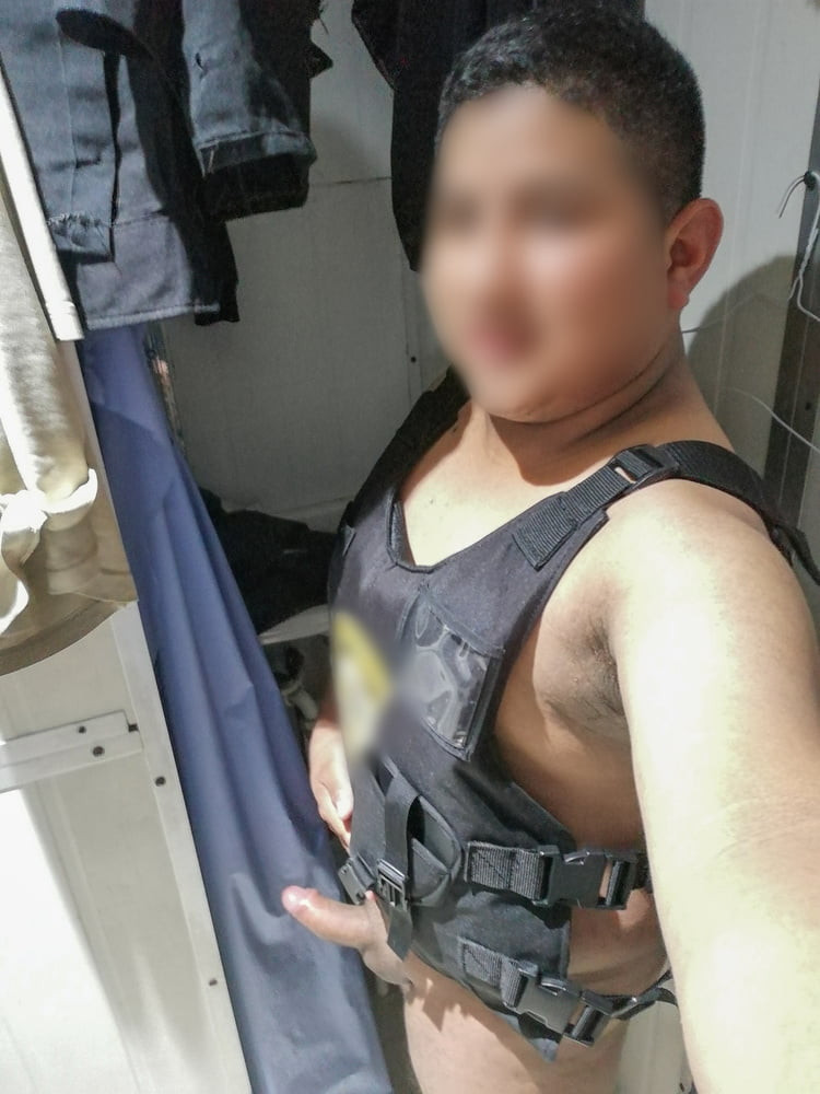 SelfiesNudes in the Work #22