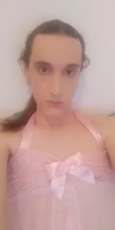 whiteboi sissy         