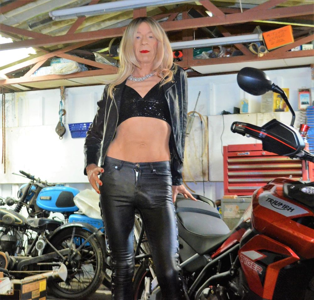 109 Alesssia Travestita on Triumph Tiger #12