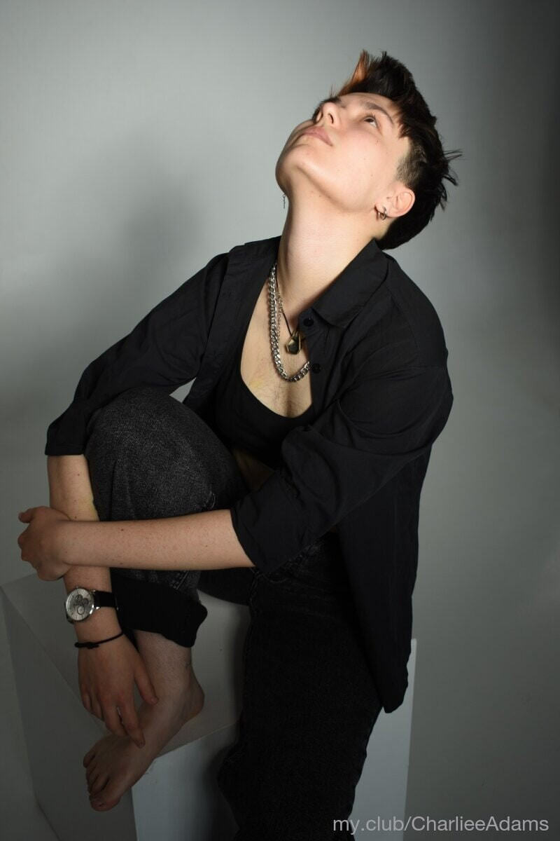 Charlie Free Photos #15