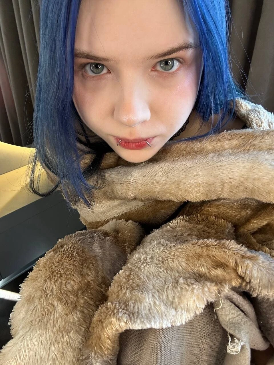 Mia  Free Photos #6