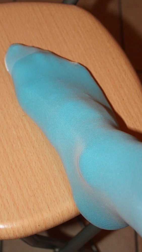 My Nylon Feet #6