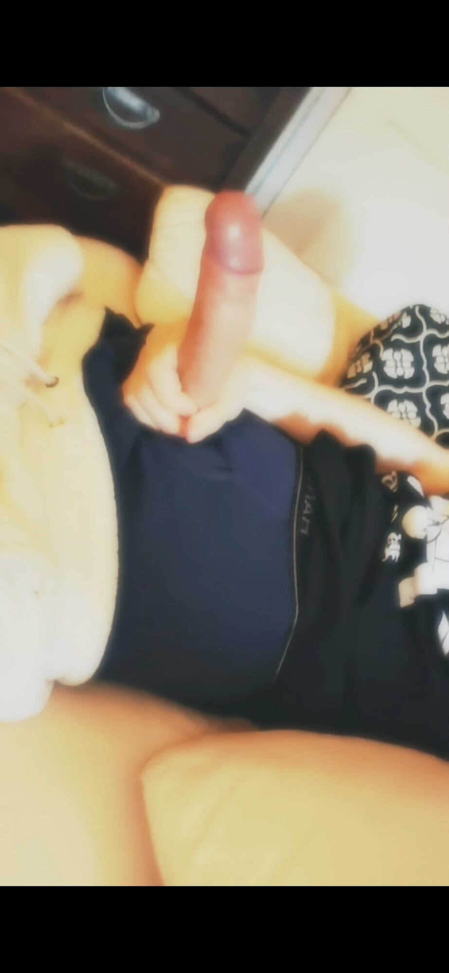 Babyface strokes his big dick