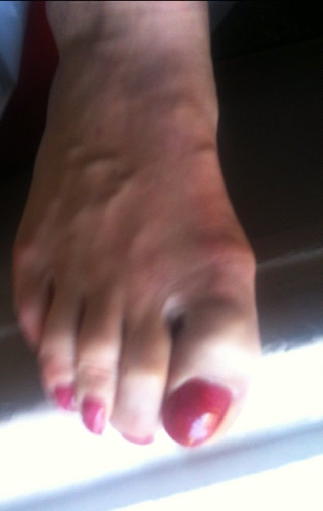 red toenails mix (older, dirty, toe ring, sandals mixed). #7