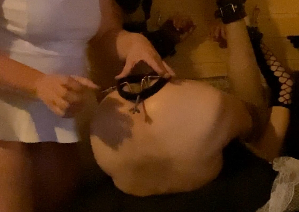 21.10.2023 - Blind Session with blind eye contact lenses #37