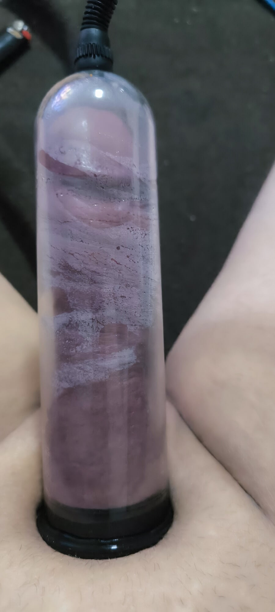 Round 4 – and he’s almost bursting with horniness 🍆