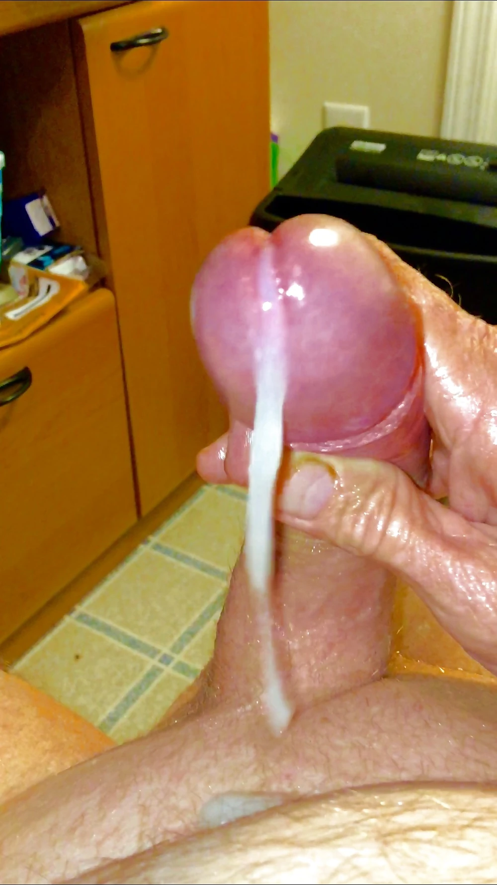 Close up spurt #17