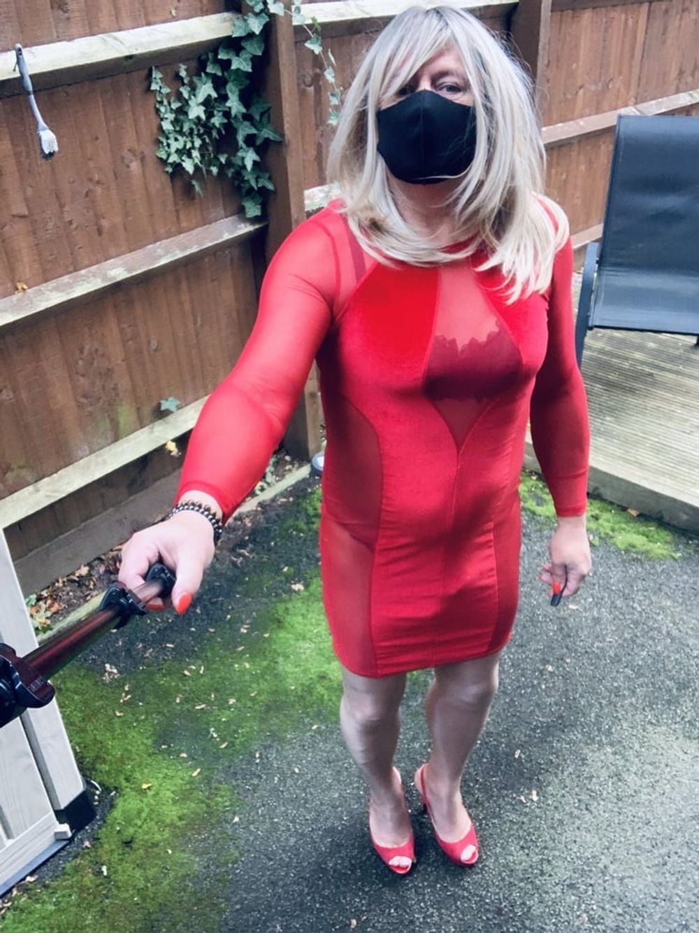 Amateur crossdresser Kelly cd in red dress  #18