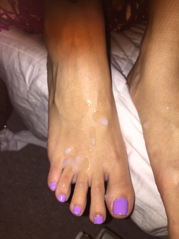 Cum Covered Latina Toes #3