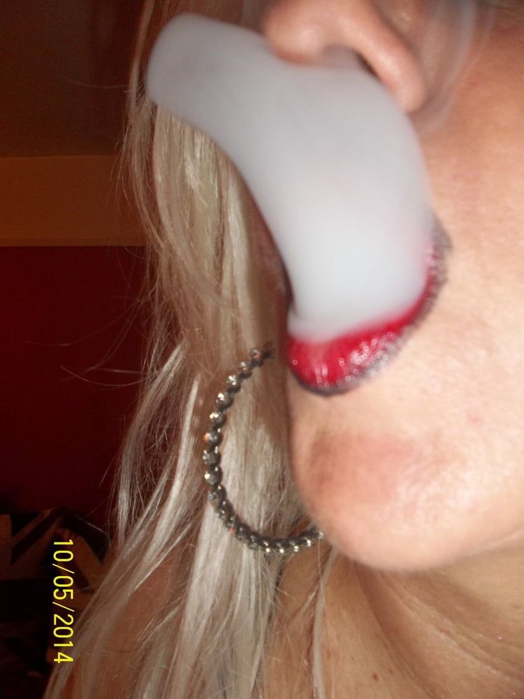 SMOKING SLUT MORITZ #57