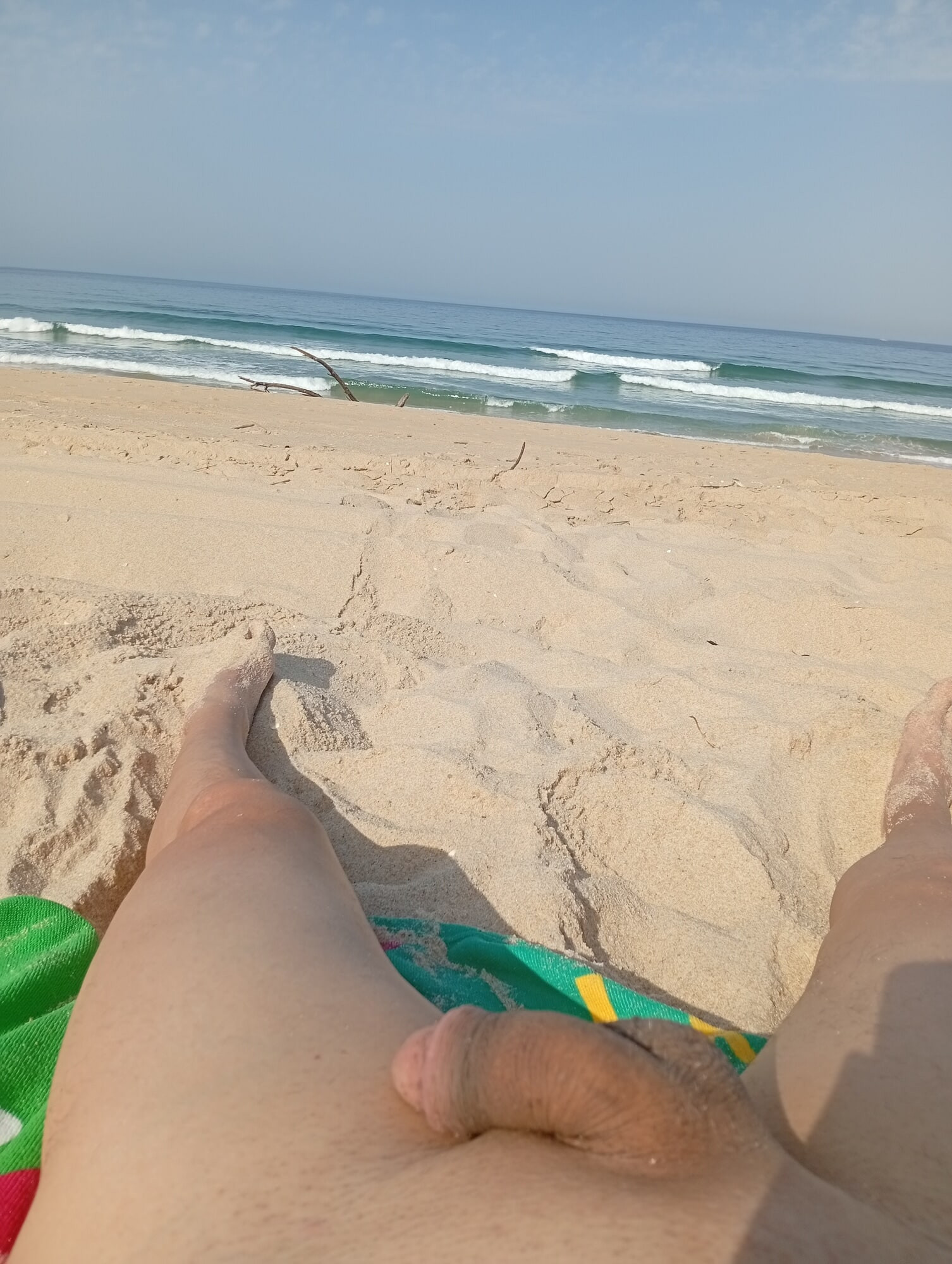 Mais um dia de praia nudismo 