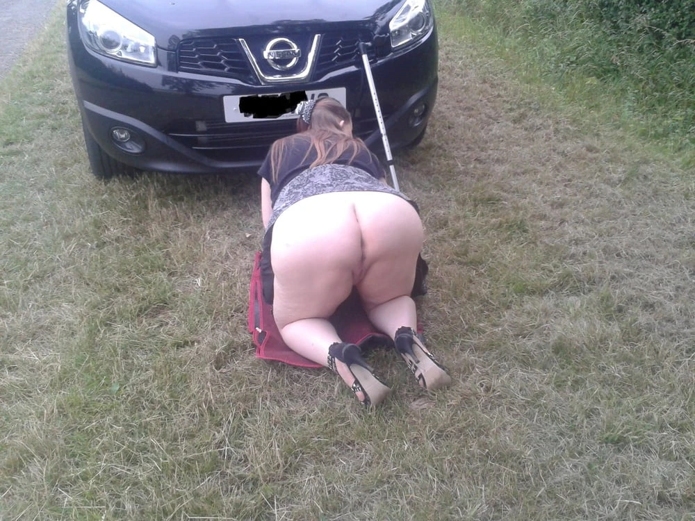 UK Milf Flashing #19